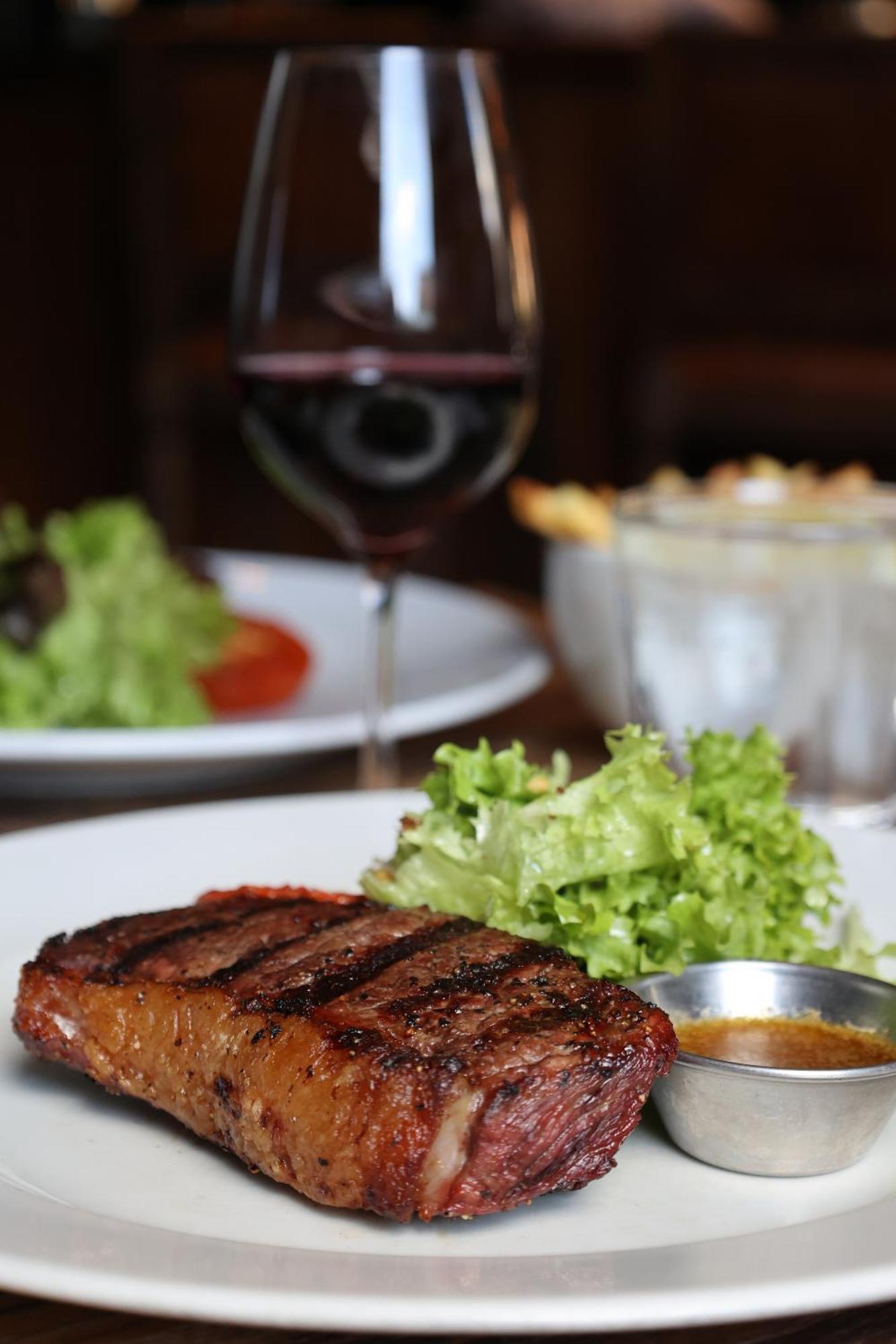 The Porterhouse Grill & Rooms Oxford Exterior photo